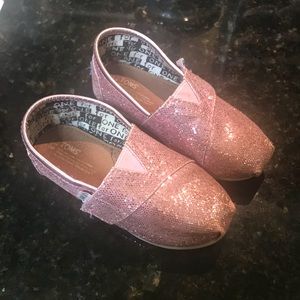 Toms sparkle slips ons